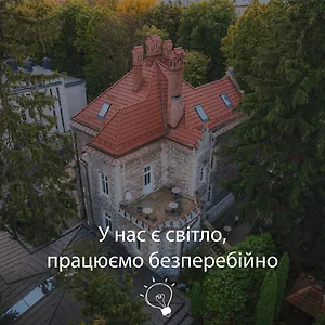 4* Отель замок льва